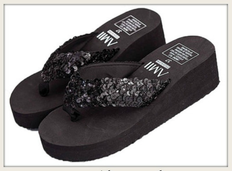 LAVONNE & VIOLET SHOES Black Sequin Platform Flip Flops Sandals