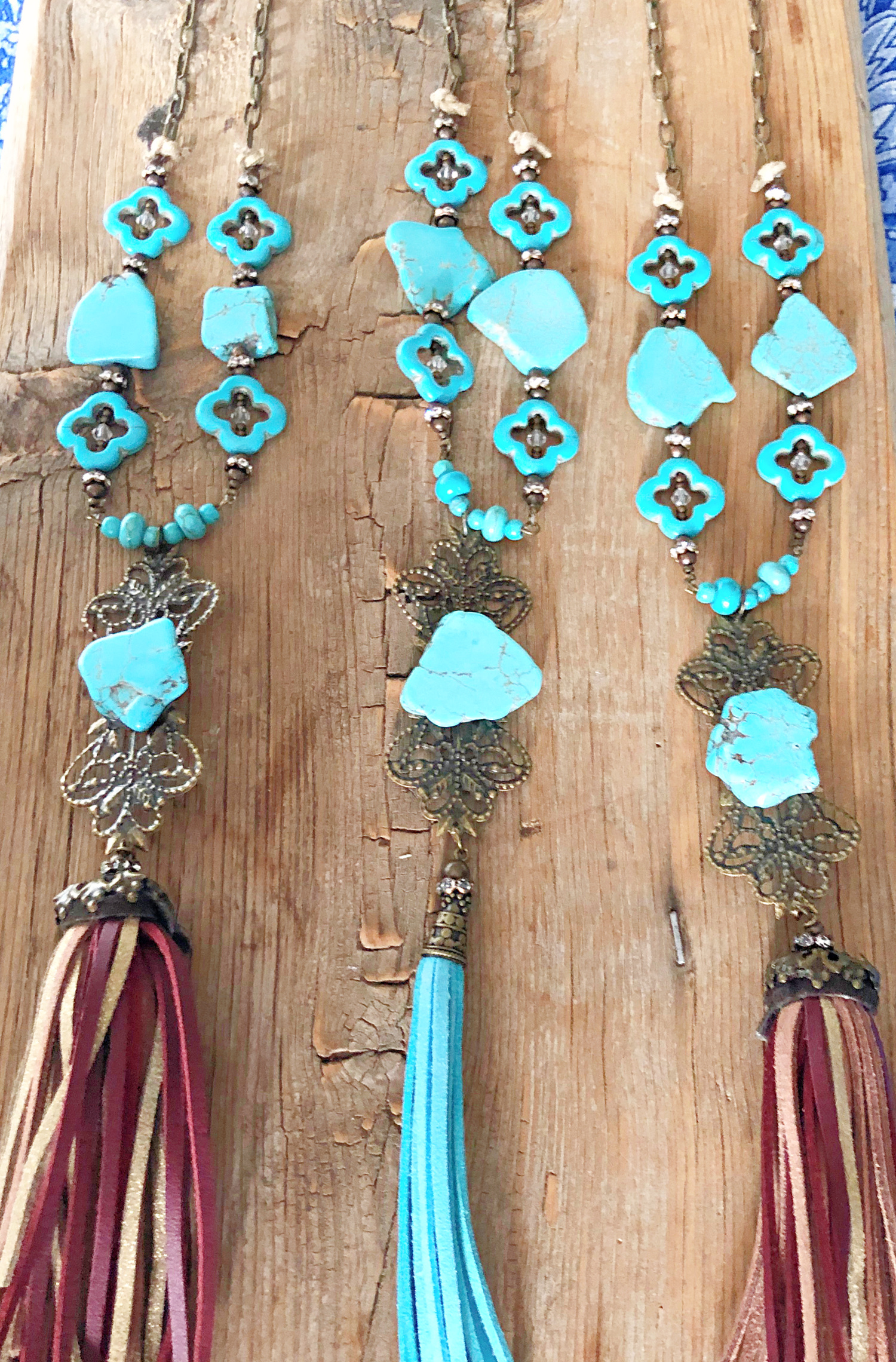 VINTAGE COWGIRL NECKLACE Leather Tassel Antique Bronze Filigree Pendant Turquoise Rhinestone Beaded Chain Necklace 2 STYLES